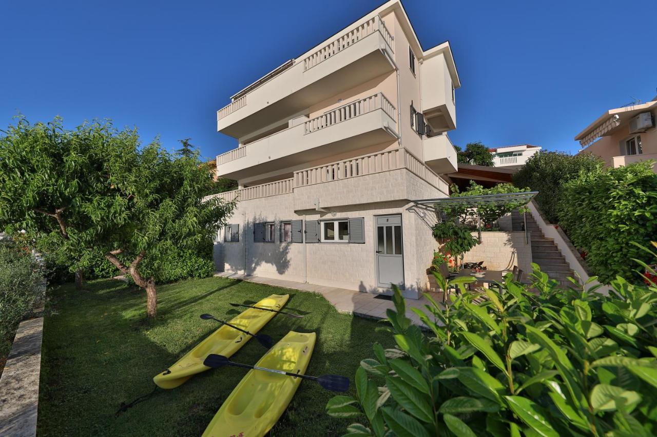 Rajcic Apartments Rogoznica  Esterno foto
