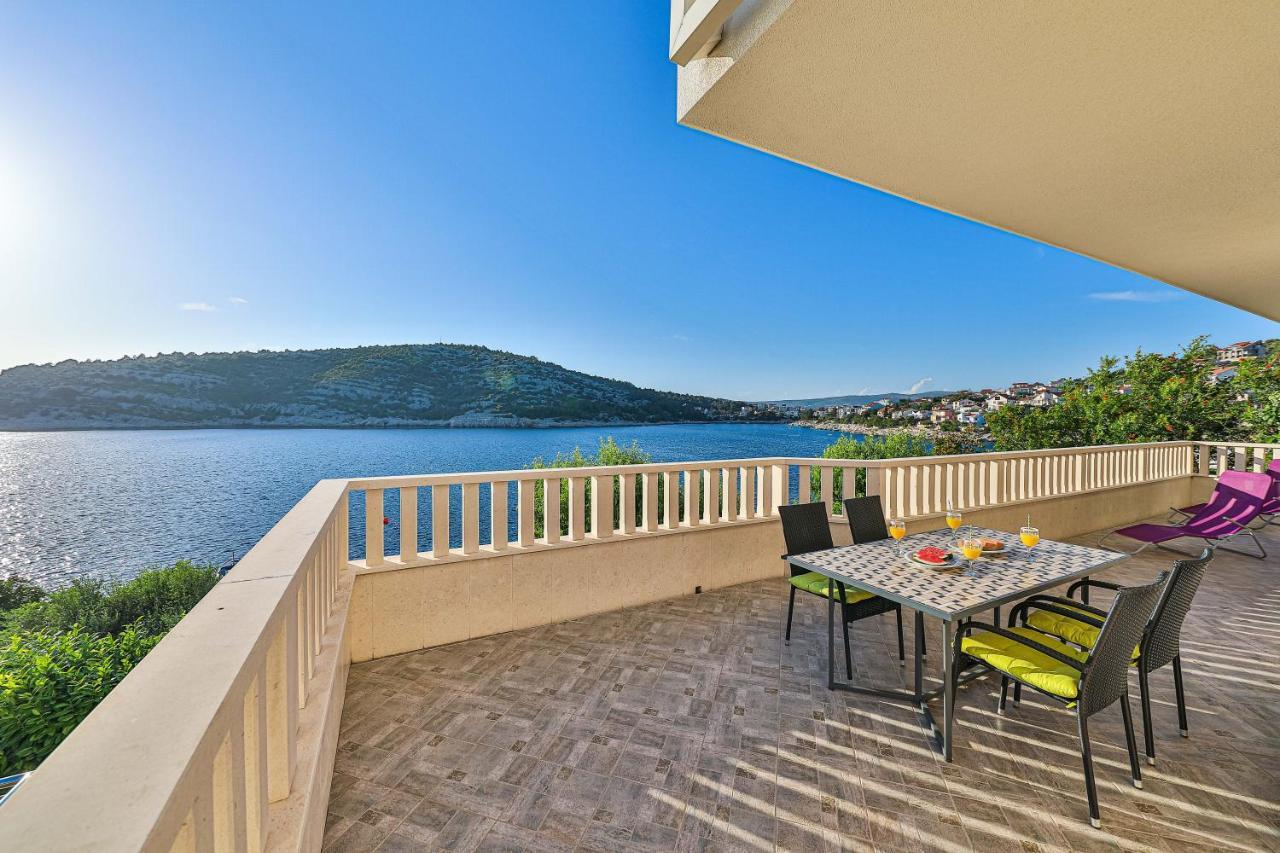 Rajcic Apartments Rogoznica  Esterno foto