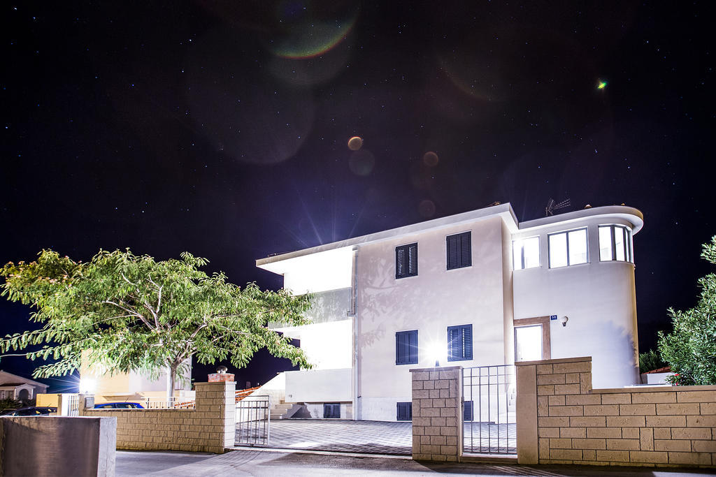 Rajcic Apartments Rogoznica  Esterno foto